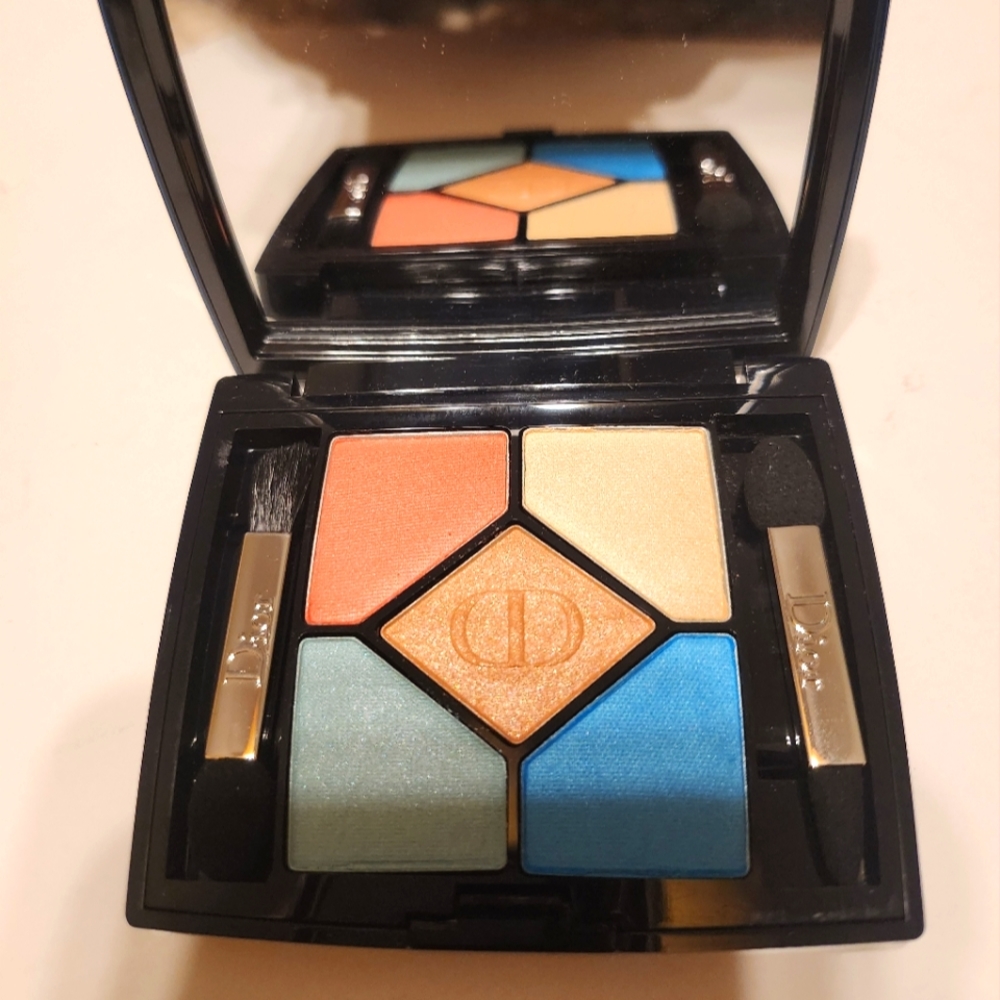 Dior 5 Couleurs Polka Dots Eyeshadow palette